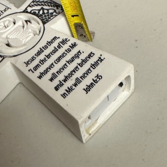 First Communion Holy Sacrament Lighted Tabletop Cross - Picture 5 of 11